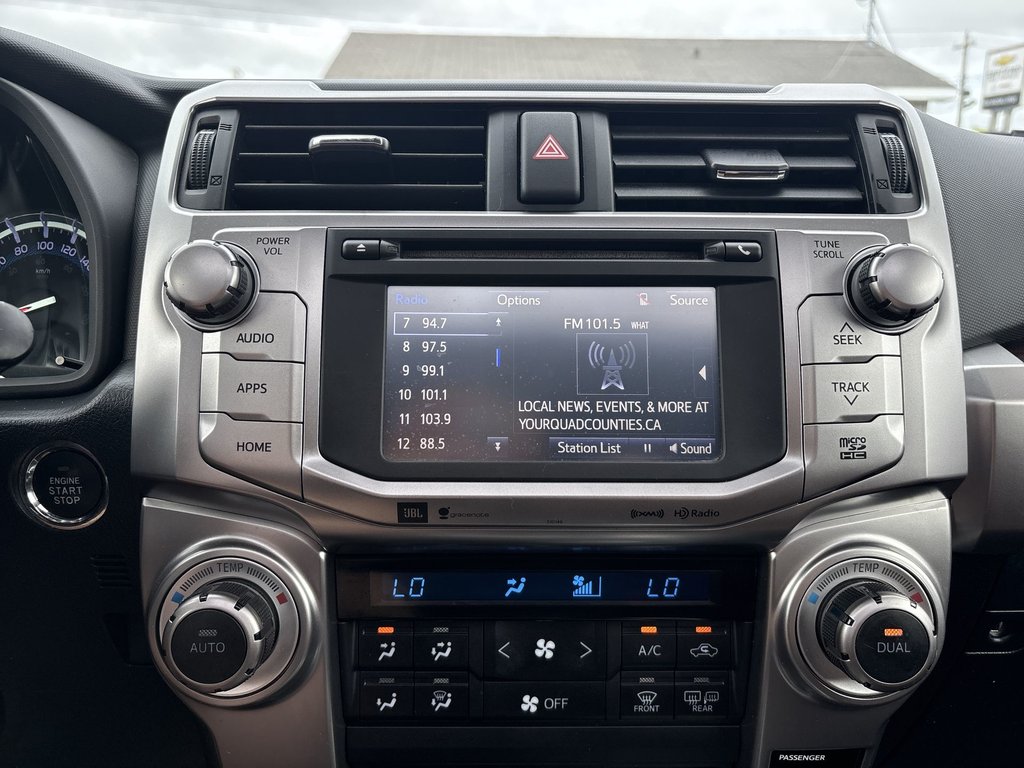 2017 Toyota 4Runner SR5 | Leather | Roof | Nav | Cam | HtdWheel in Saint John, New Brunswick - 21 - w1024h768px