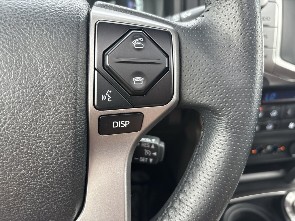 2017 Toyota 4Runner SR5 | Leather | Roof | Nav | Cam | HtdWheel in Saint John, New Brunswick - 18 - w1024h768px