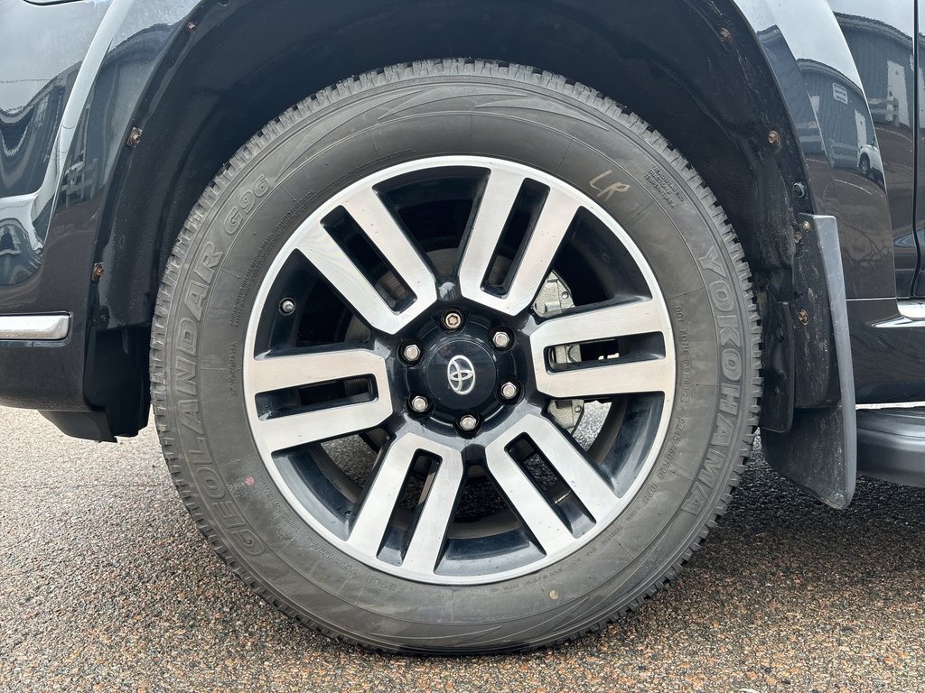 2017 Toyota 4Runner SR5 | Leather | Roof | Nav | Cam | HtdWheel in Saint John, New Brunswick - 10 - w1024h768px