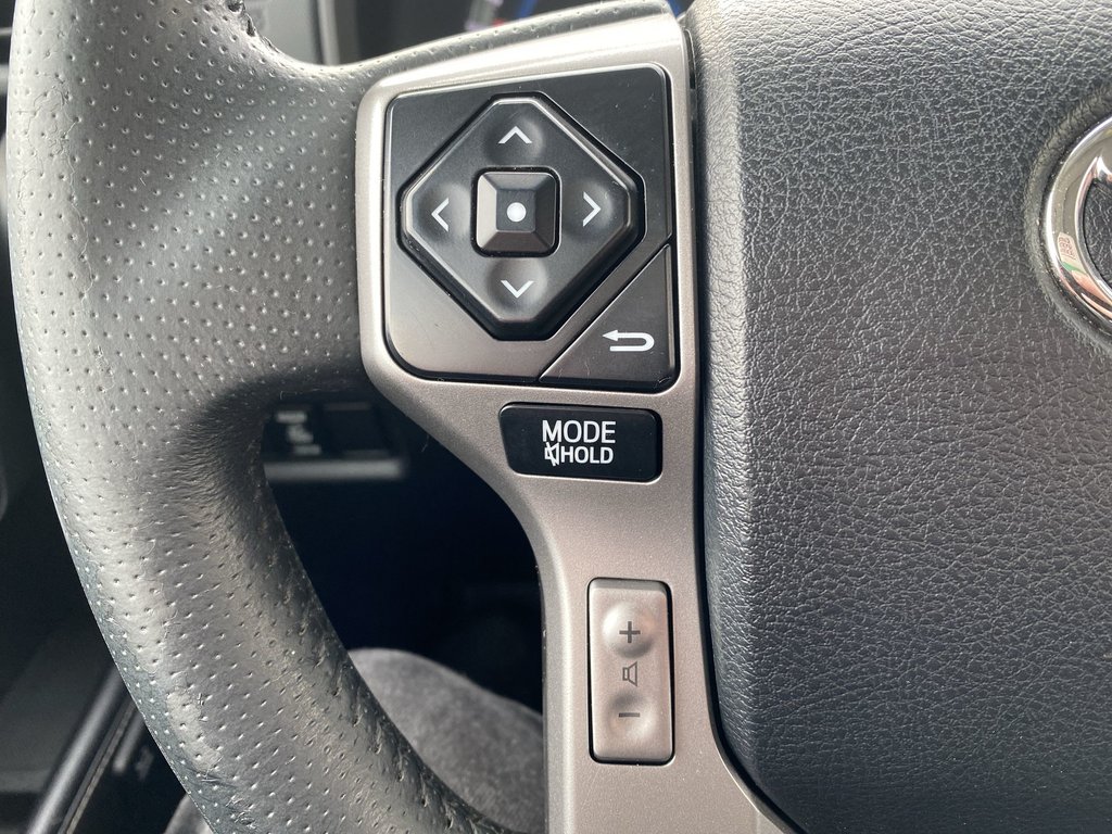 Toyota 4RUNNER SR5 | 4WD | V6 | Bluetooth 2018 à Saint John, Nouveau-Brunswick - 17 - w1024h768px