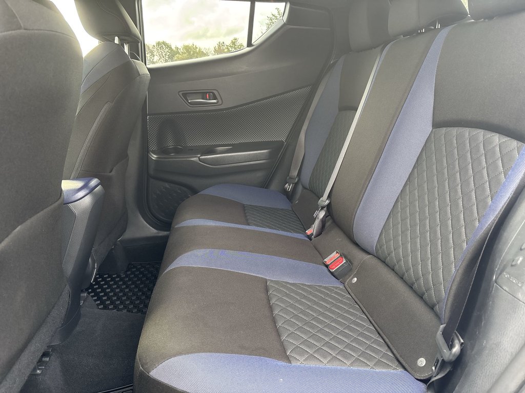 2020 Toyota C-HR XLE Premium | Leather | Cam | USB | HtdWheel in Saint John, New Brunswick - 26 - w1024h768px
