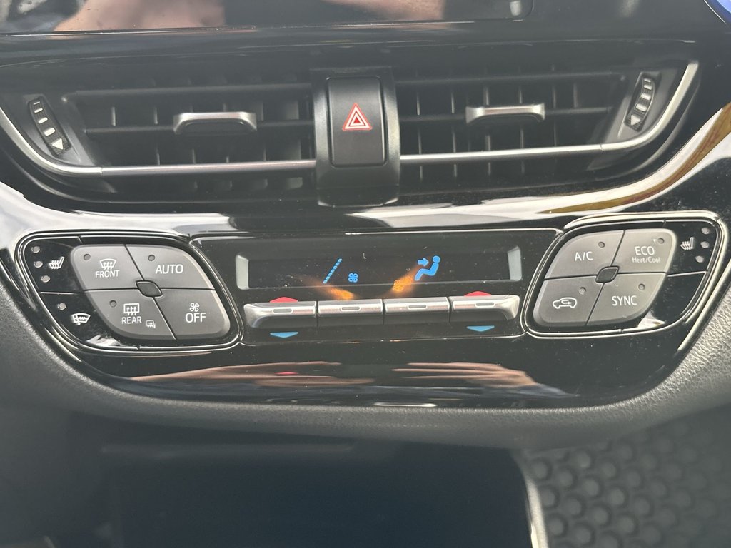 2020 Toyota C-HR XLE Premium | Leather | Cam | USB | HtdWheel in Saint John, New Brunswick - 23 - w1024h768px