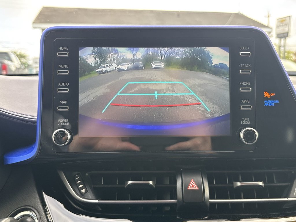 2020 Toyota C-HR XLE Premium | Leather | Cam | USB | HtdWheel in Saint John, New Brunswick - 22 - w1024h768px