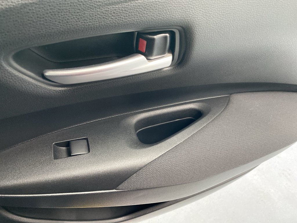 2021 Toyota COROLLA LE in Saint John, New Brunswick - 32 - w1024h768px