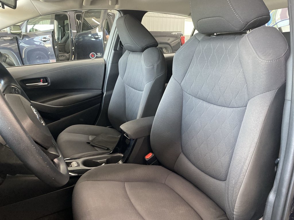 2021 Toyota COROLLA LE in Saint John, New Brunswick - 11 - w1024h768px