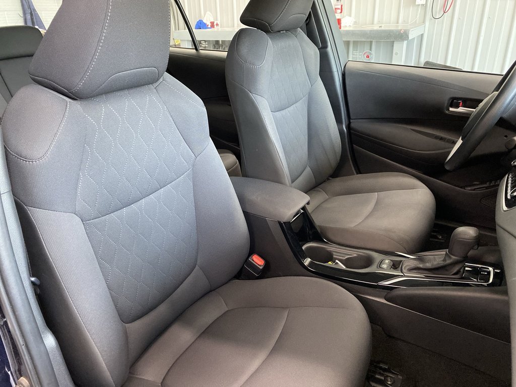 2021 Toyota COROLLA LE in Saint John, New Brunswick - 33 - w1024h768px