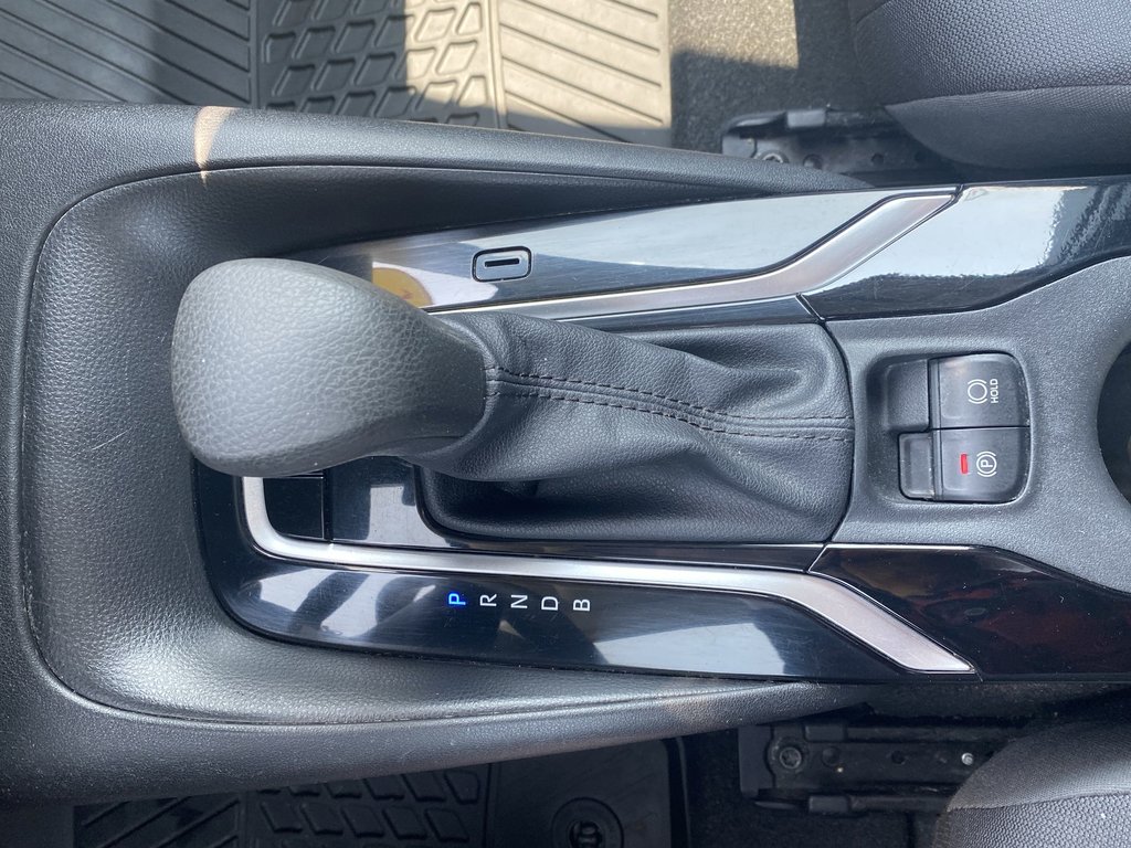 2021 Toyota COROLLA LE in Saint John, New Brunswick - 25 - w1024h768px