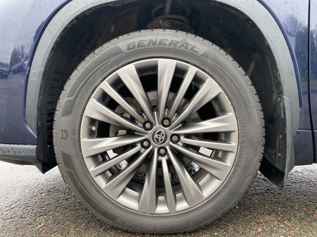 2021 Toyota HIGHLANDER HYBRID LIMITED in Saint John, New Brunswick - 10 - w1024h768px
