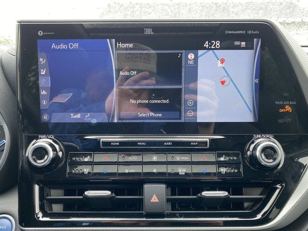 2021 Toyota HIGHLANDER HYBRID LIMITED in Saint John, New Brunswick - 21 - w1024h768px
