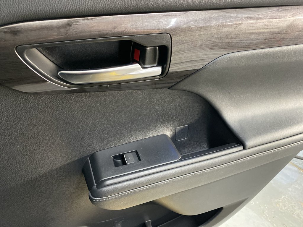 2021 Toyota HIGHLANDER HYBRID LIMITED in Saint John, New Brunswick - 31 - w1024h768px