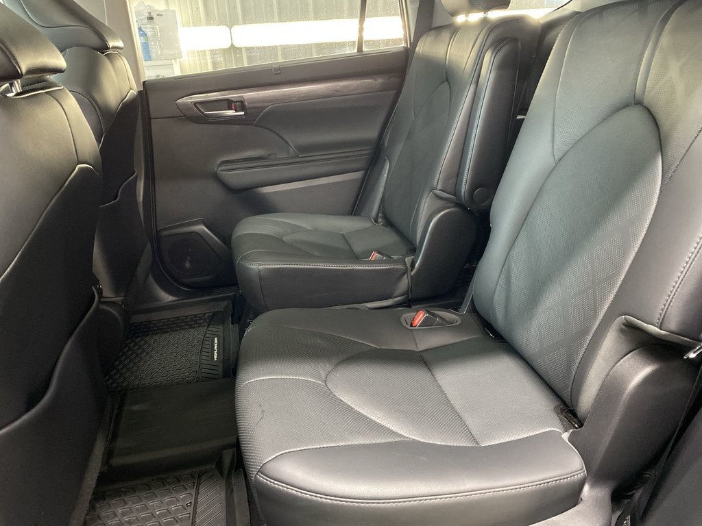 2021 Toyota HIGHLANDER HYBRID LIMITED in Saint John, New Brunswick - 26 - w1024h768px