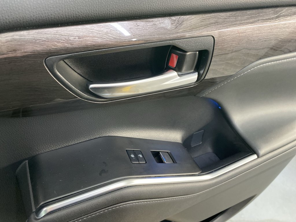 2021 Toyota HIGHLANDER HYBRID LIMITED in Saint John, New Brunswick - 35 - w1024h768px
