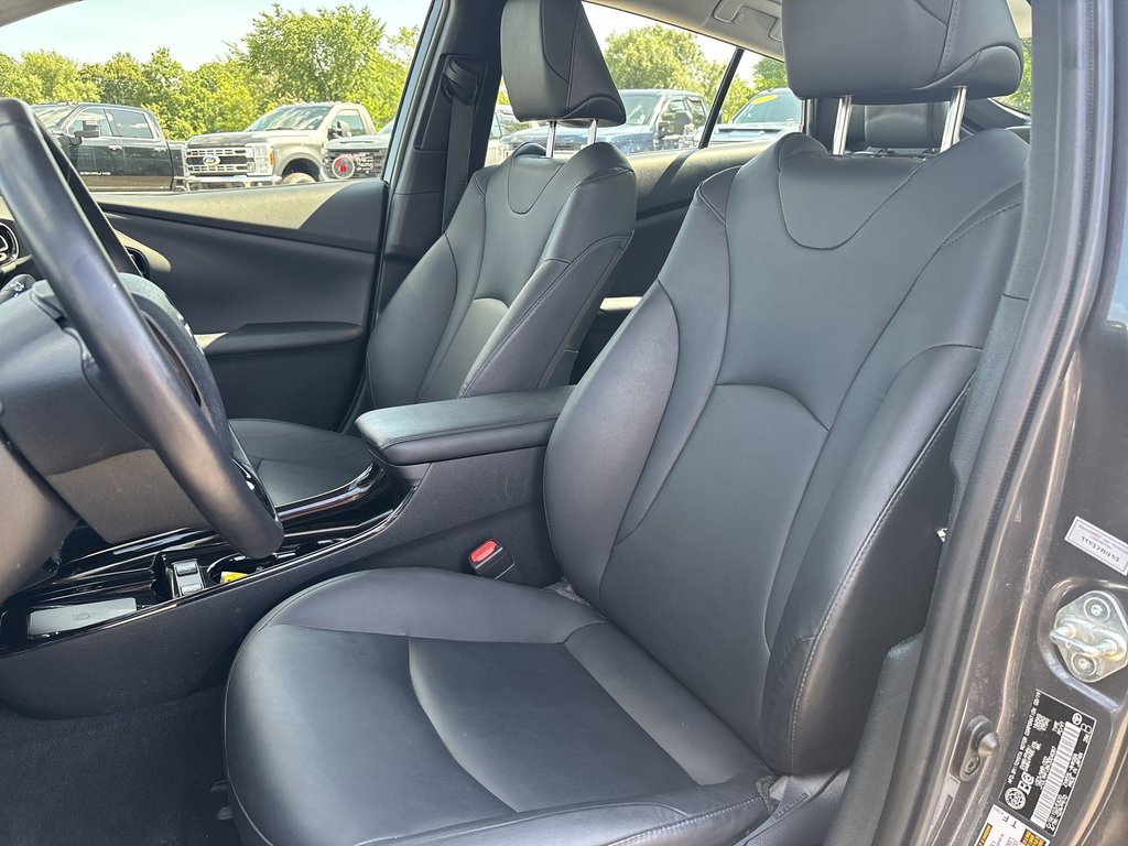 Toyota PRIUS TECHNOLOGY | Leather | Htd Wheel | Htd Seats 2019 à Saint John, Nouveau-Brunswick - 11 - w1024h768px