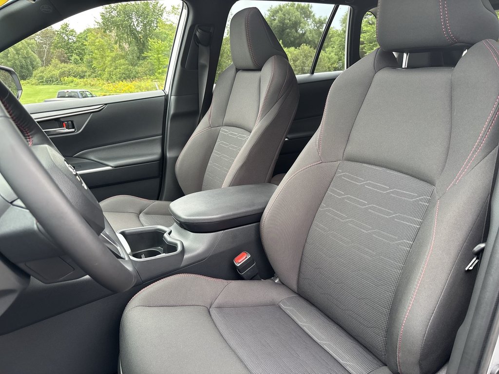 2025 Toyota RAV4 Plug-In Hybrid SE | Roof | Nav | Cam | USB | Bluetooth in Saint John, New Brunswick - 11 - w1024h768px