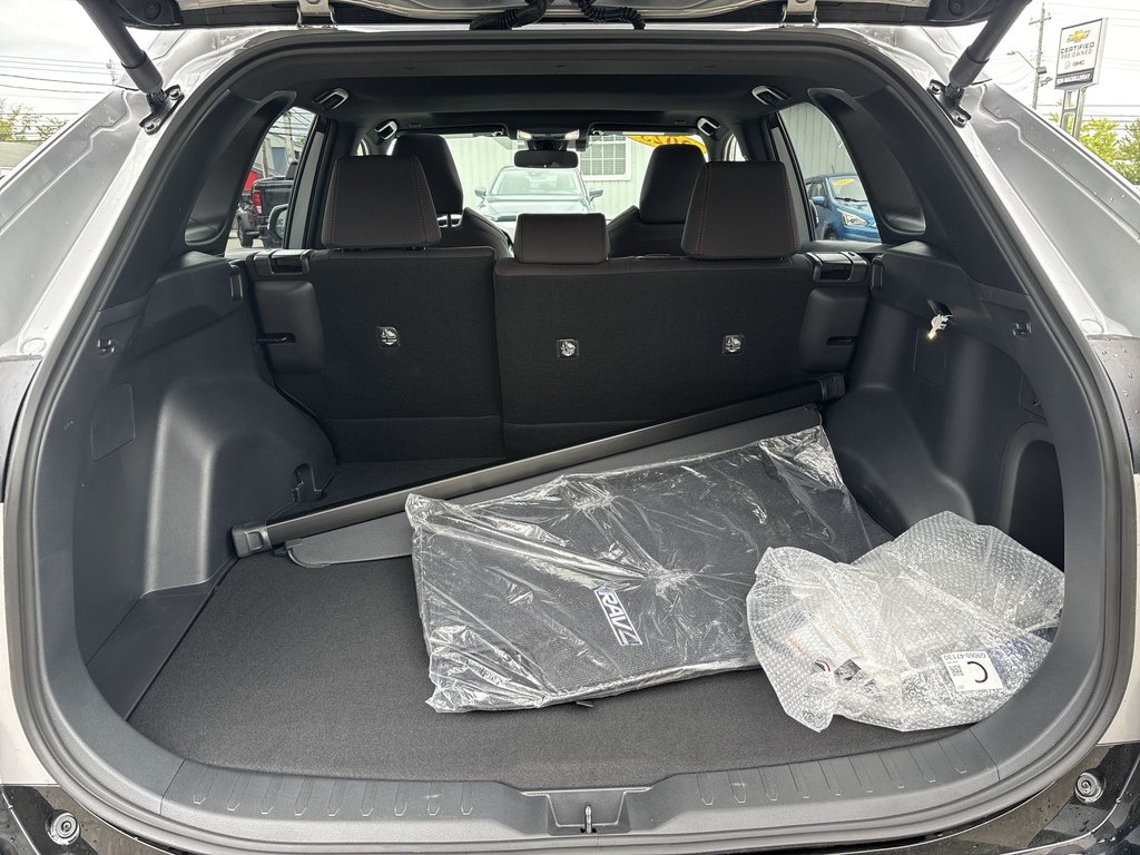 2025 Toyota RAV4 Plug-In Hybrid SE | Roof | Nav | Cam | USB | Bluetooth in Saint John, New Brunswick - 29 - w1024h768px