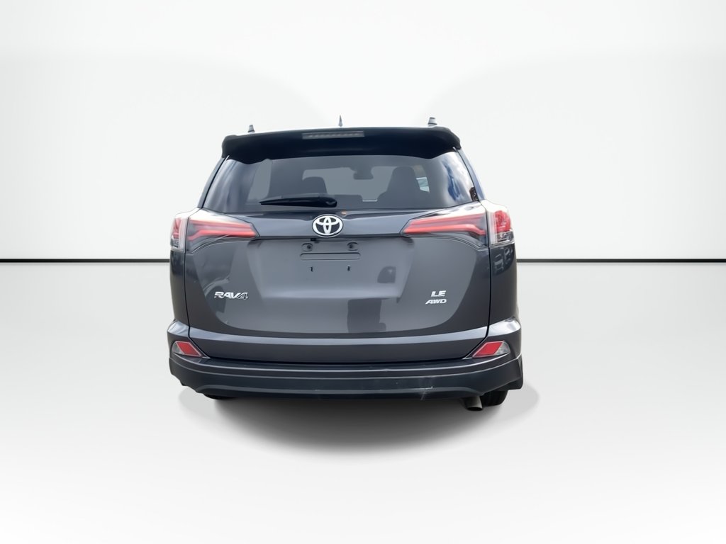 Toyota RAV4 LE | Cam | HtdSeats | Cruise | AUX | TPMS 2018 à Saint John, Nouveau-Brunswick - 7 - w1024h768px