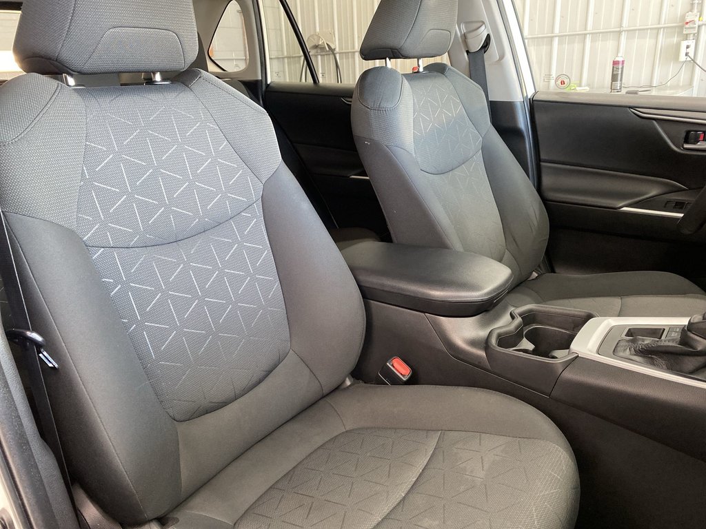2021 Toyota RAV4 in Antigonish, Nova Scotia - 32 - w1024h768px