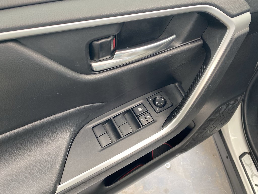 2021 Toyota RAV4 in Antigonish, Nova Scotia - 13 - w1024h768px