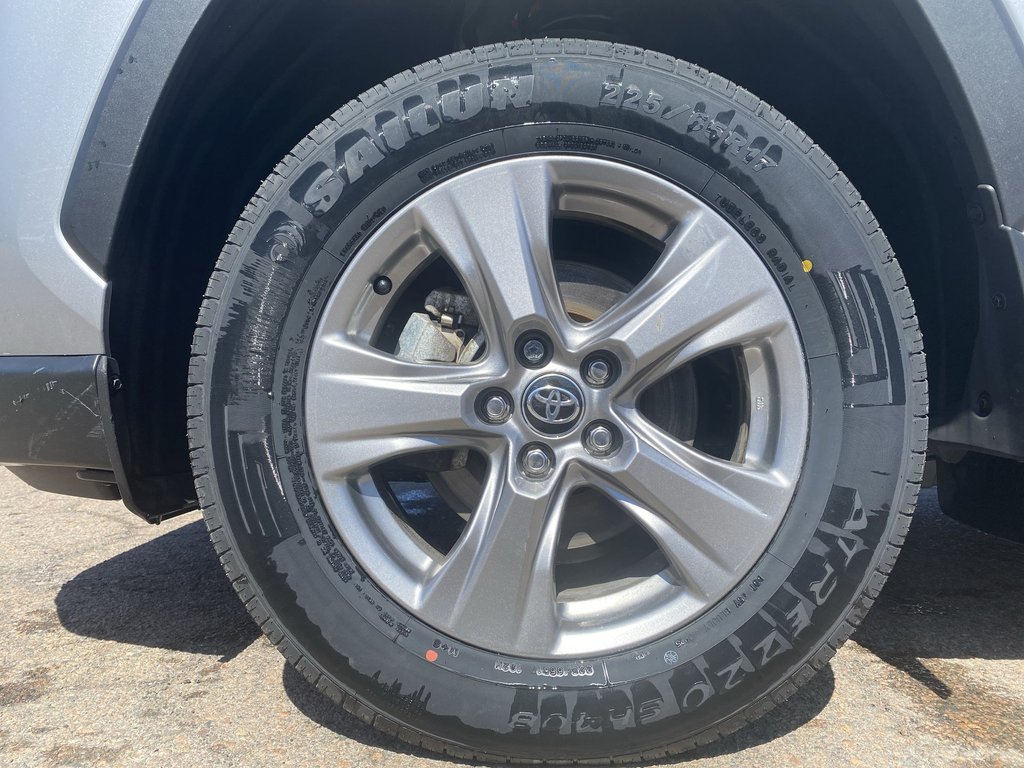 2025 Toyota RAV4 Hybrid LE | AWD | Htd Seats | Cam in Saint John, New Brunswick - 10 - w1024h768px