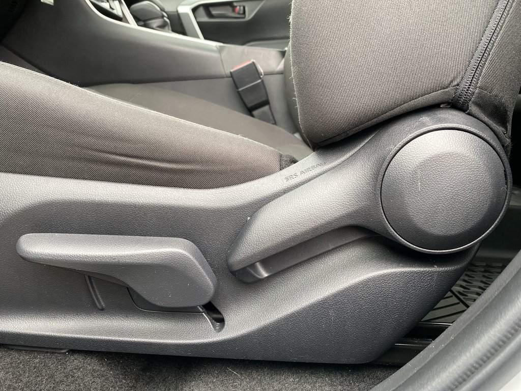 2025 Toyota RAV4 Hybrid LE | AWD | Htd Seats | Cam in Saint John, New Brunswick - 12 - w1024h768px