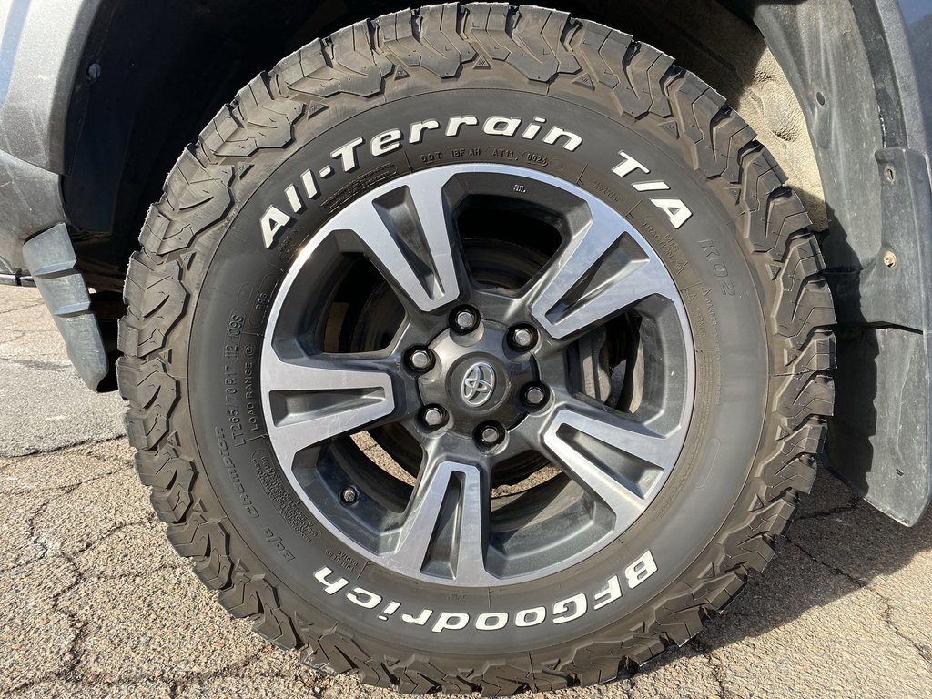 2018 Toyota TACOMA in Antigonish, Nova Scotia - 10 - w1024h768px