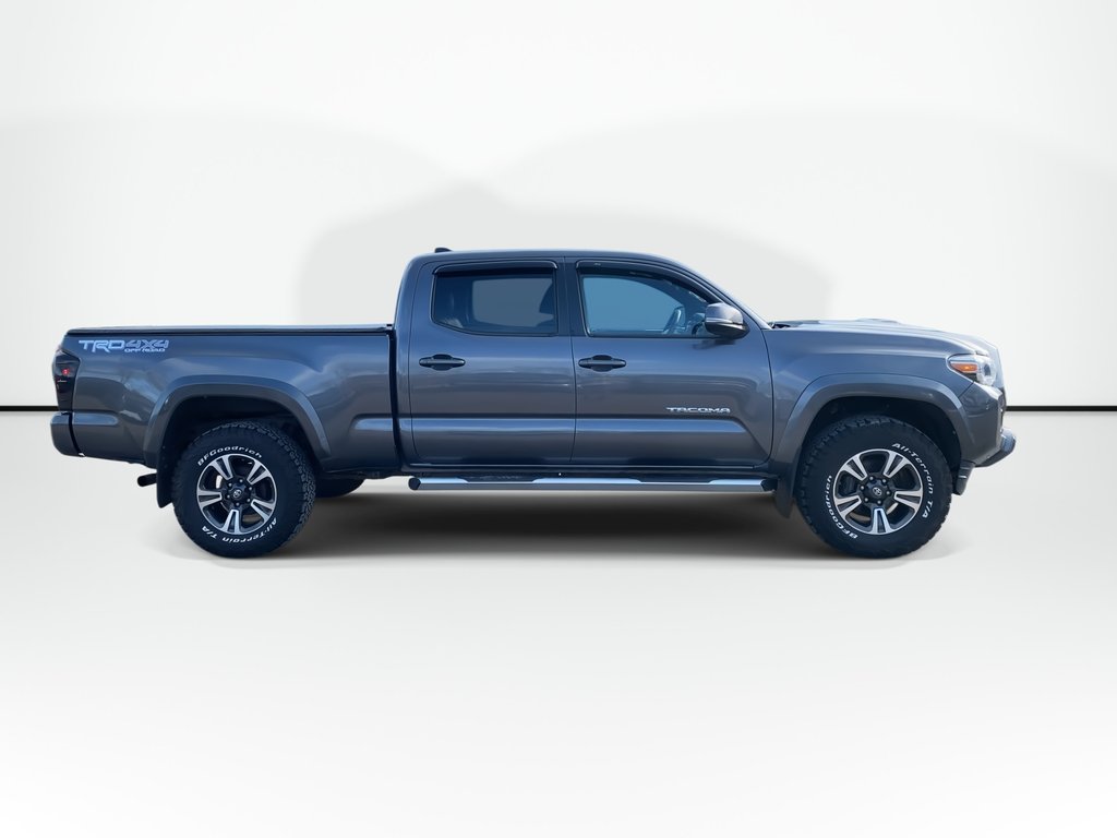 2018 Toyota TACOMA in Antigonish, Nova Scotia - 9 - w1024h768px