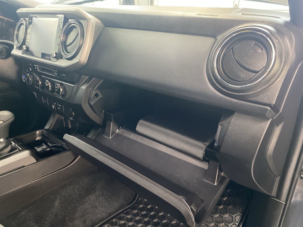 Toyota TACOMA SR5 | 4WD | Warranty Until May 2028 2023 à Saint John, Nouveau-Brunswick - 33 - w1024h768px