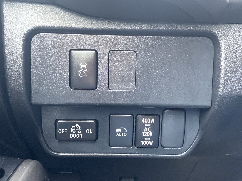 Toyota TACOMA SR5 | 4WD | Warranty Until May 2028 2023 à Saint John, Nouveau-Brunswick - 19 - w1024h768px