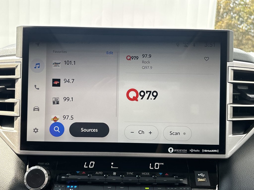2023 Toyota Tundra Limited | Leather | Roof | Nav | HtdWheel | Cam in Saint John, New Brunswick - 21 - w1024h768px