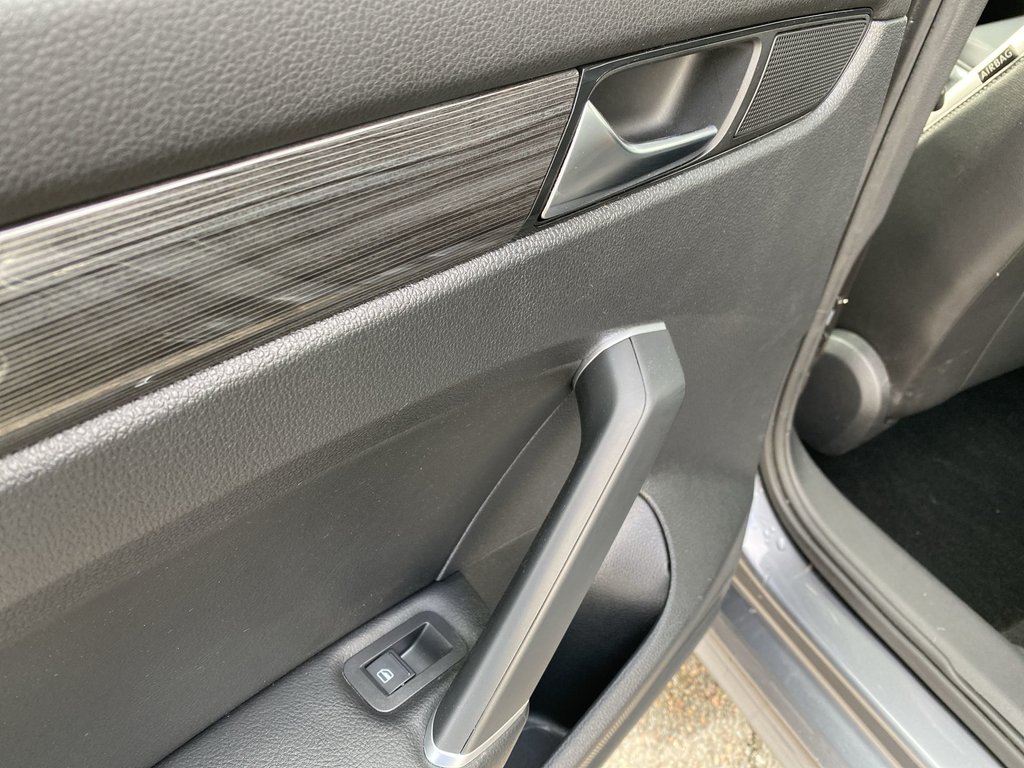 2021 Volkswagen Passat in Antigonish, Nova Scotia - 27 - w1024h768px