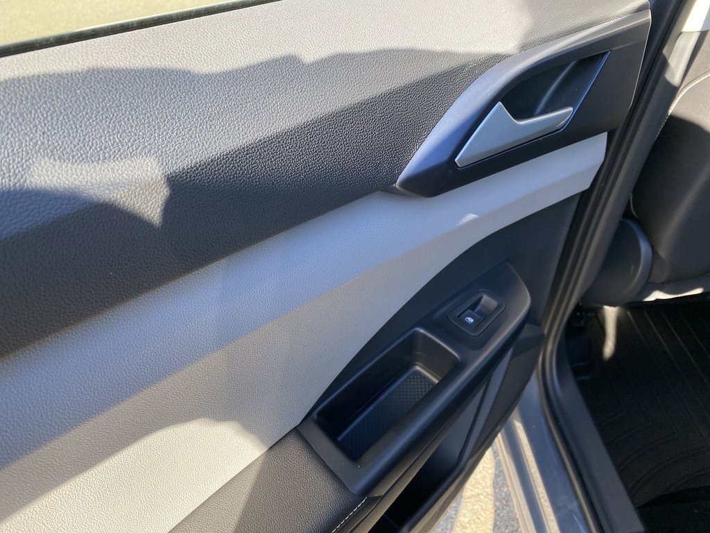 2024 Volkswagen Taos COMFORTLINE | Cam | USB-C | Warranty to 2029 in Saint John, New Brunswick - 29 - w1024h768px