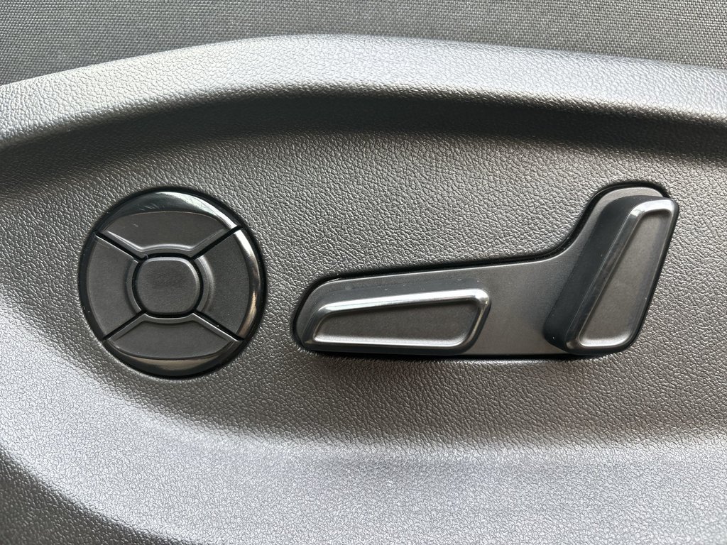 2025 Volkswagen TIGUAN Comfortline | Cam | USB | HtdWheel | Bluetooth in Saint John, New Brunswick - 12 - w1024h768px