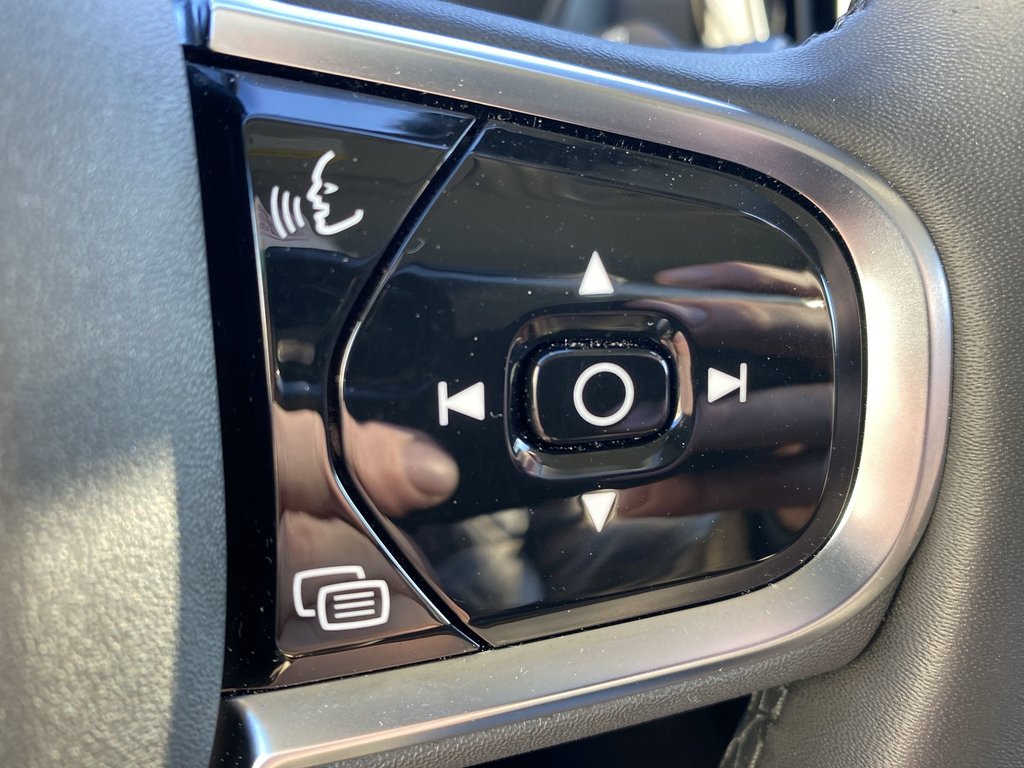 2025 Volvo V60 CROSS COUNTRY ULTRA in Saint John, New Brunswick - 18 - w1024h768px