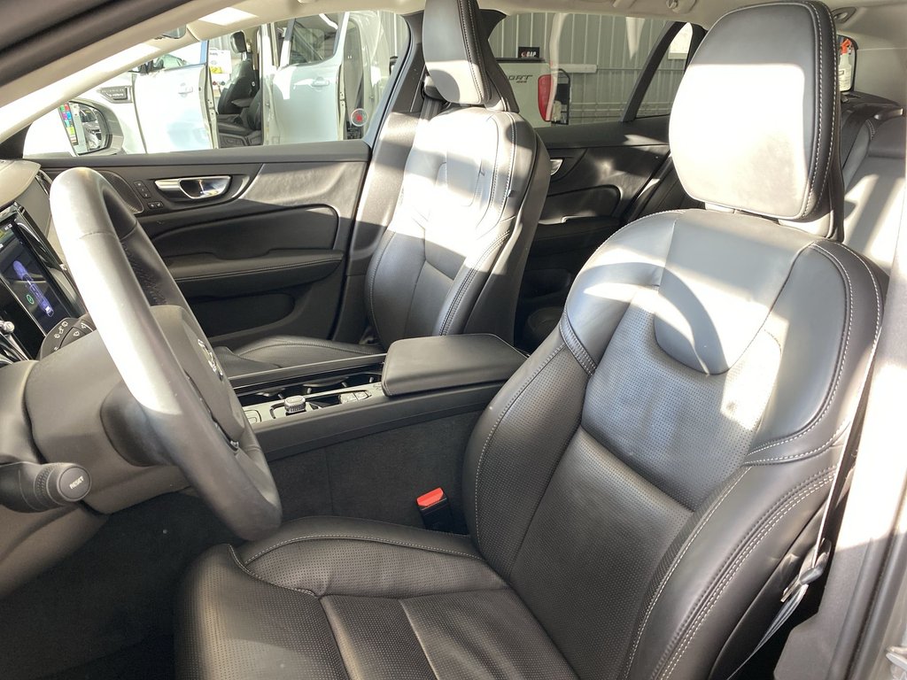 2025 Volvo V60 CROSS COUNTRY ULTRA in Saint John, New Brunswick - 11 - w1024h768px