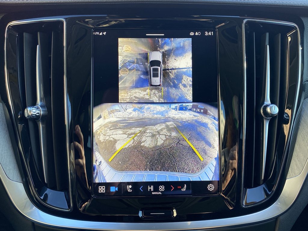 2025 Volvo V60 CROSS COUNTRY ULTRA in Saint John, New Brunswick - 21 - w1024h768px