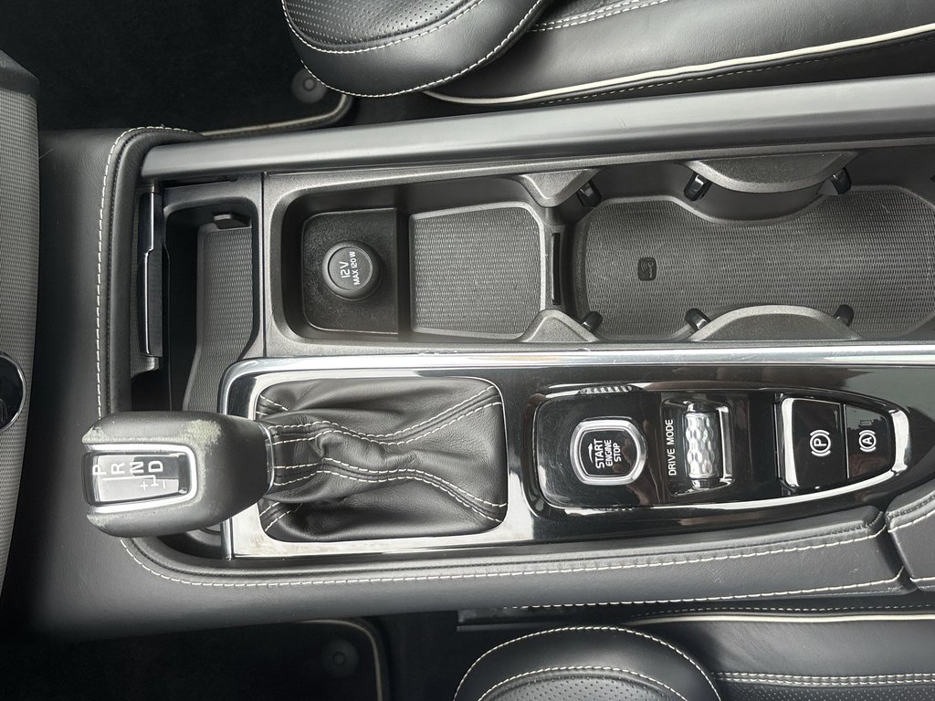 2020 Volvo XC90 R-Design | Leather | Roof | Nav | Cam | USB in Saint John, New Brunswick - 25 - w1024h768px