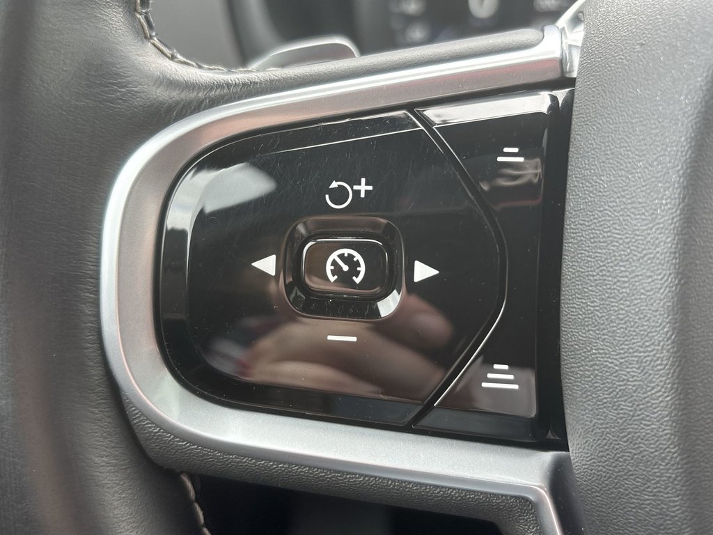 2020 Volvo XC90 R-Design | Leather | Roof | Nav | Cam | USB in Saint John, New Brunswick - 17 - w1024h768px