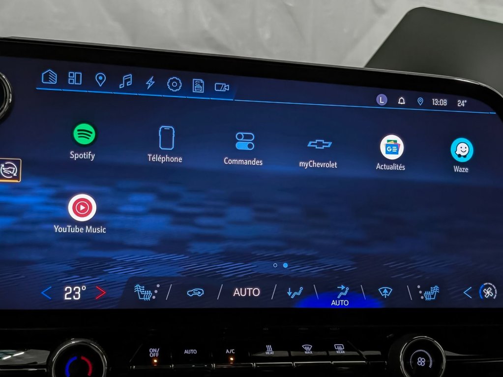 2024 Chevrolet Blazer LT EV eAWD in Sherbrooke, Quebec - 16 - w1024h768px