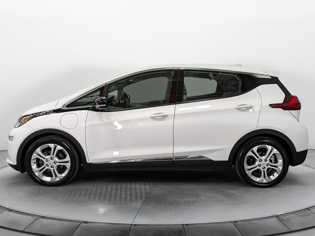 2021  Bolt EV LT Bas Kilométrage in Sherbrooke, Quebec - 2 - w1024h768px