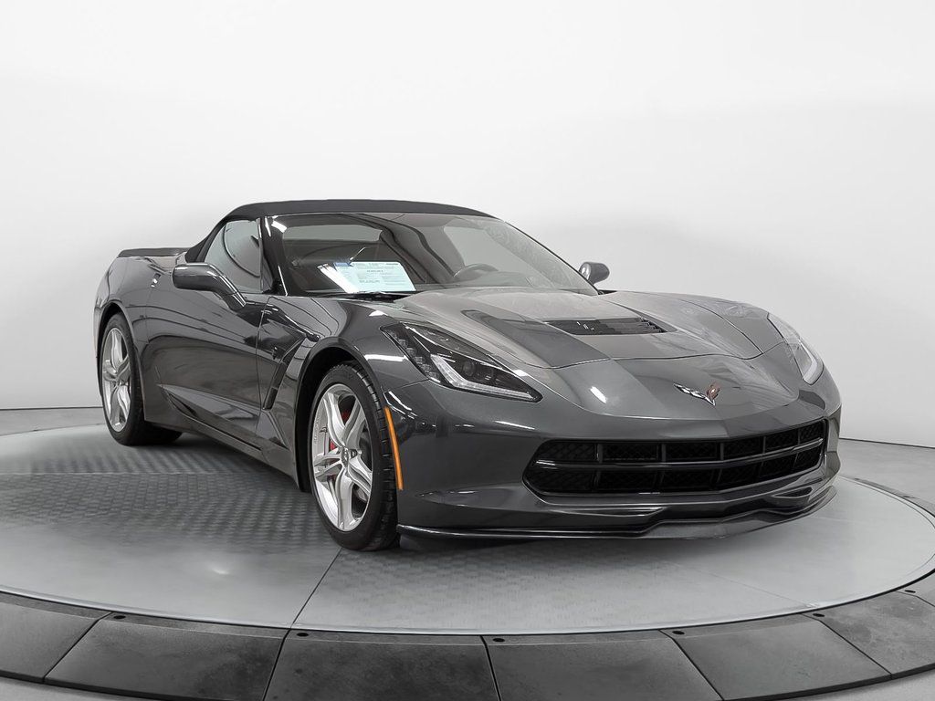 2017 Chevrolet CABRIOLET CORVETTE Stingray Convertible in Sherbrooke, Quebec - 3 - w1024h768px