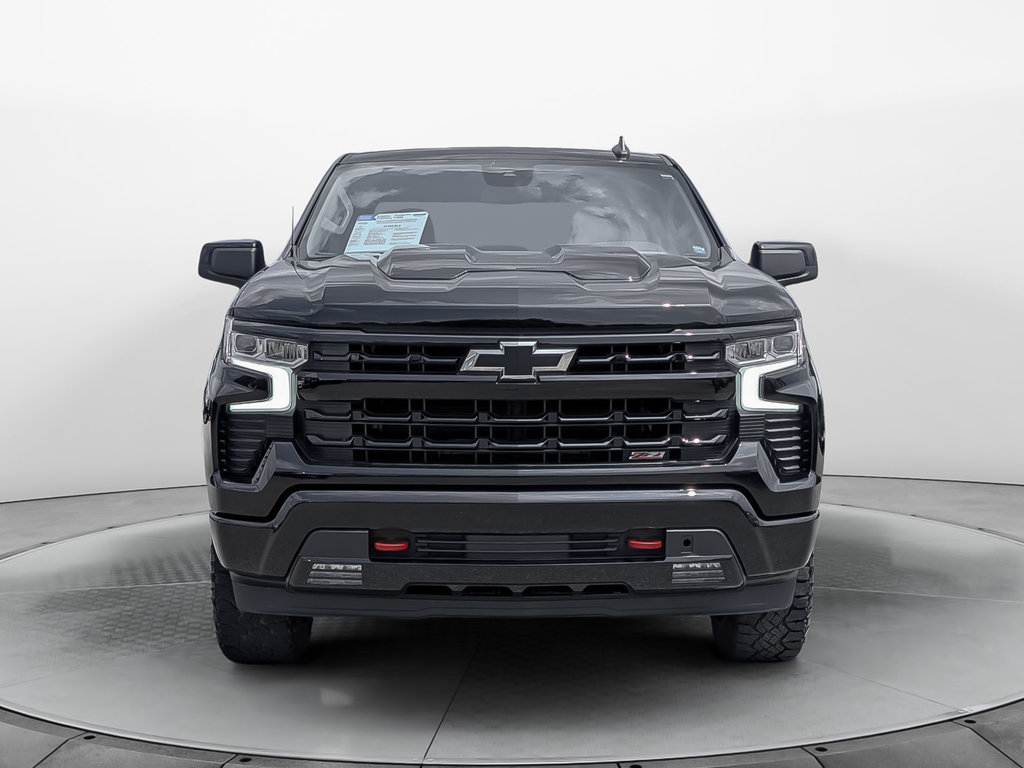 2022 Chevrolet Silverado 1500 LT Trail Boss Z71 4WD Crew Cab 6 places 2.7L in Sherbrooke, Quebec - 3 - w1024h768px