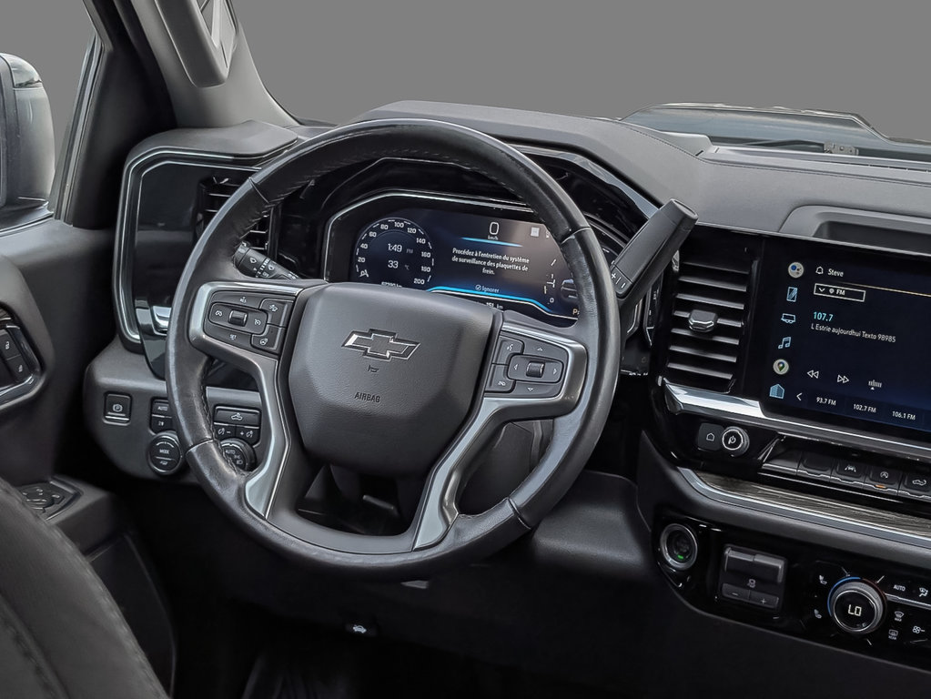 2022 Chevrolet Silverado 1500 LT Trail Boss Z71 4WD Crew Cab 6 places 2.7L in Sherbrooke, Quebec - 13 - w1024h768px