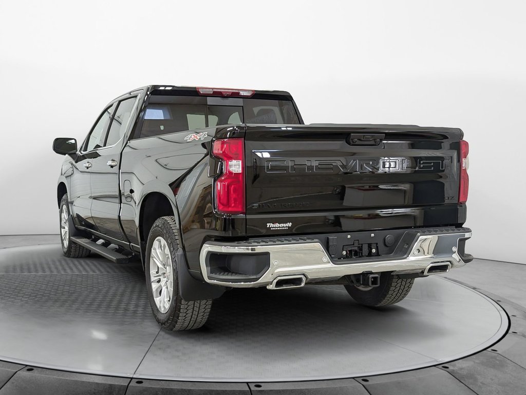 Silverado 1500 4WD*Cabine multiplace*Diesel*Bas km 2024 à Sherbrooke, Québec - 8 - w1024h768px