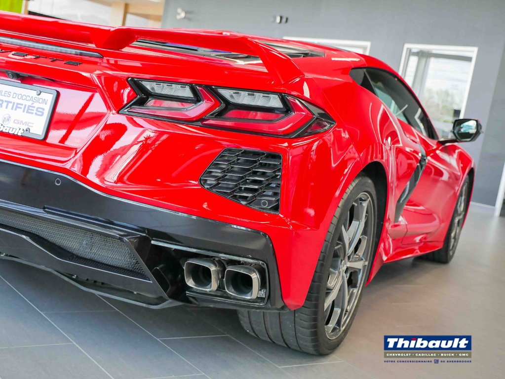 STINGRAY COUPE **3LT**TOIT CARBONE**12257KM**AUCUN TAXE DE LUXE** 2020 à Sherbrooke, Québec - 8 - w1024h768px