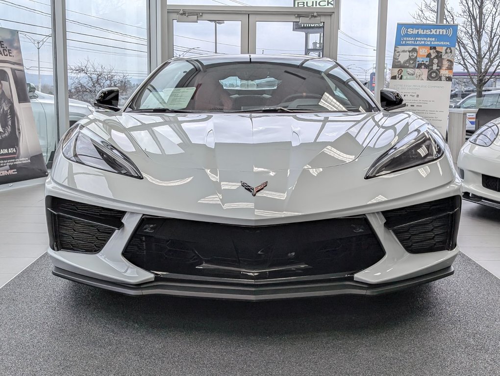 STINGRAY COUPE 2LT*Z51*Bas kilométrage 2023 à Sherbrooke, Québec - 2 - w1024h768px