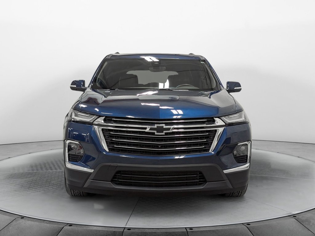 2023 Chevrolet TRAVERSE LT AWD True North Cuir 8 Places Toit Ouvrant in Sherbrooke, Quebec - 2 - w1024h768px