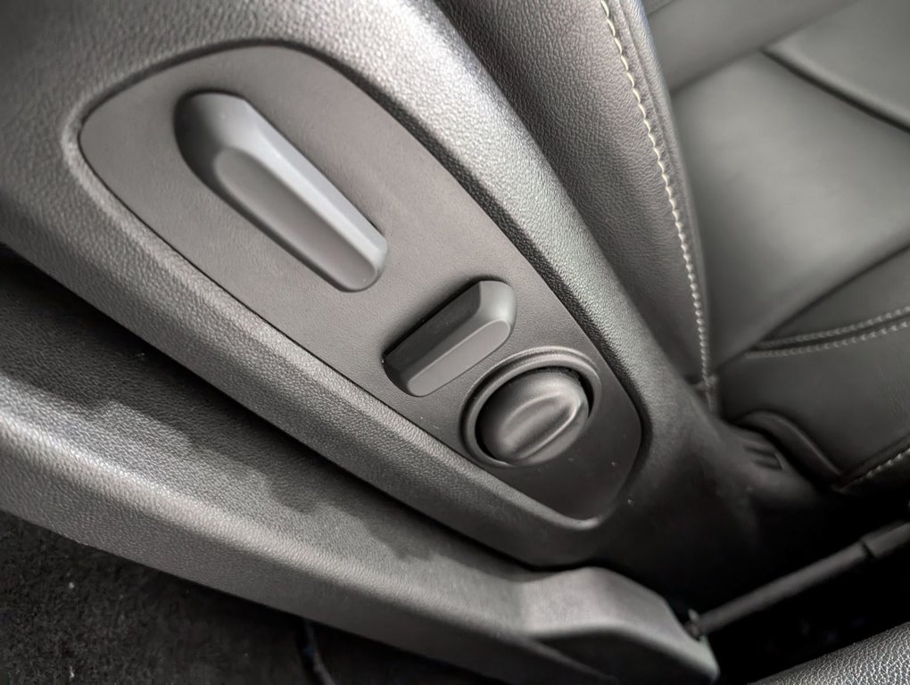 2023 Chevrolet TRAVERSE LT AWD True North Cuir 8 Places Toit Ouvrant in Sherbrooke, Quebec - 10 - w1024h768px