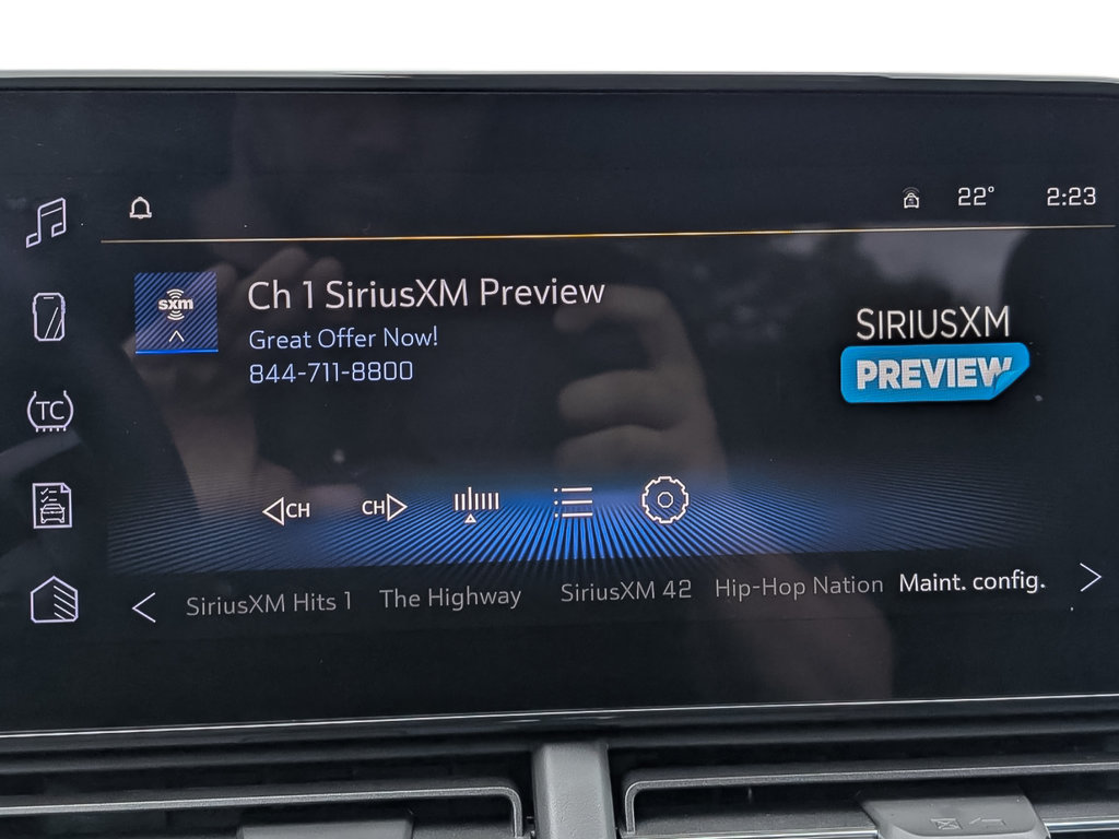 2024 Chevrolet Trax FWD 2RS in Sherbrooke, Quebec - 14 - w1024h768px