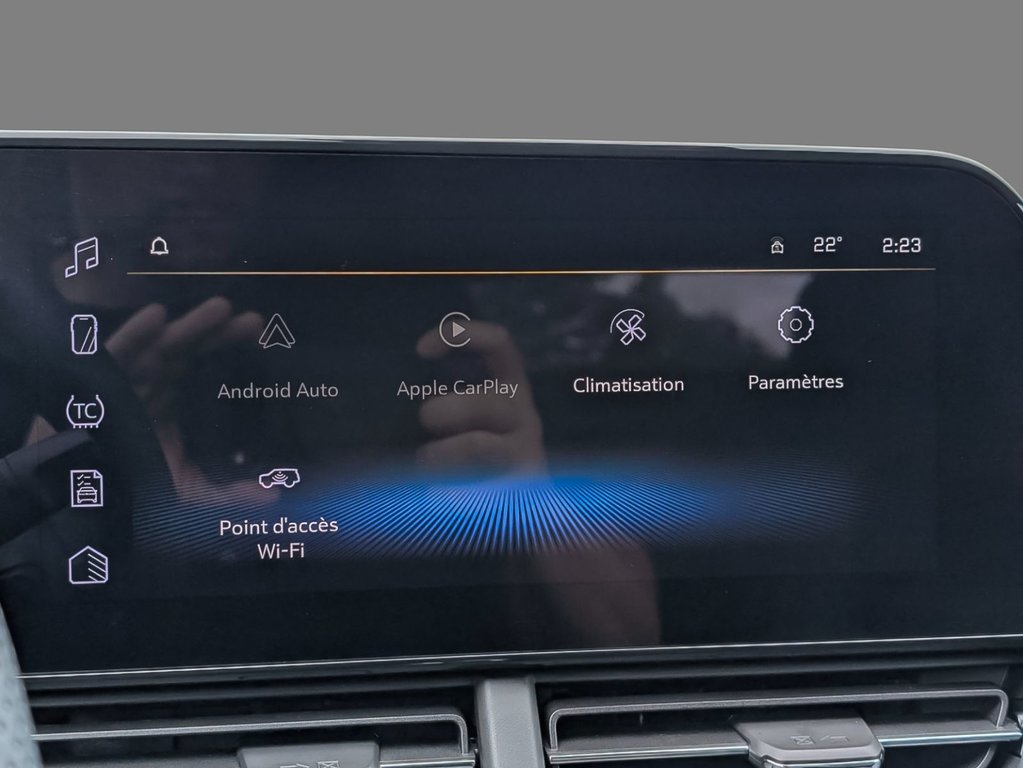 2024 Chevrolet Trax FWD 2RS in Sherbrooke, Quebec - 15 - w1024h768px
