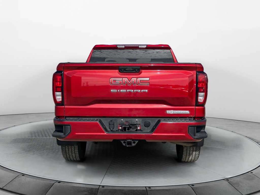 2023  Sierra 1500 4WD Crew Cab Elevation in Sherbrooke, Quebec - 7 - w1024h768px